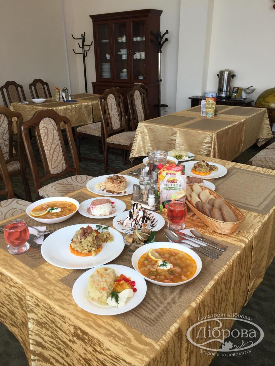 Hotel Dibrova Bila Zerkwa Exterior foto